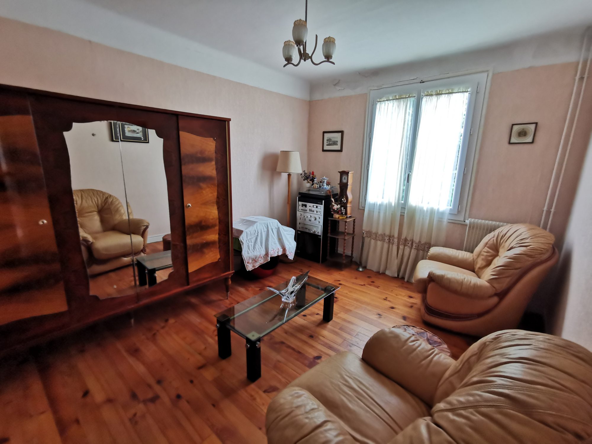 MAISON T5 VENTE A TERME OCCUPEE