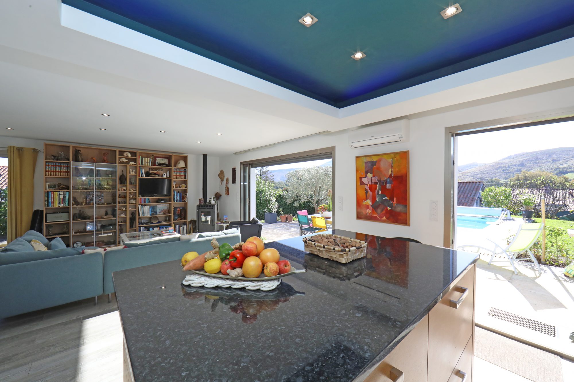 MAISON T5