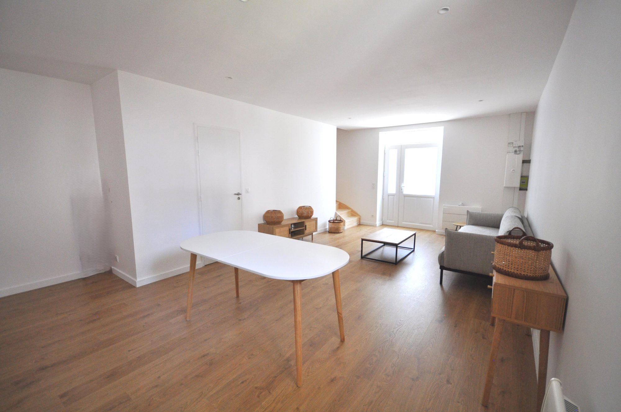 APPARTEMENT T3  RÉNOVÉ