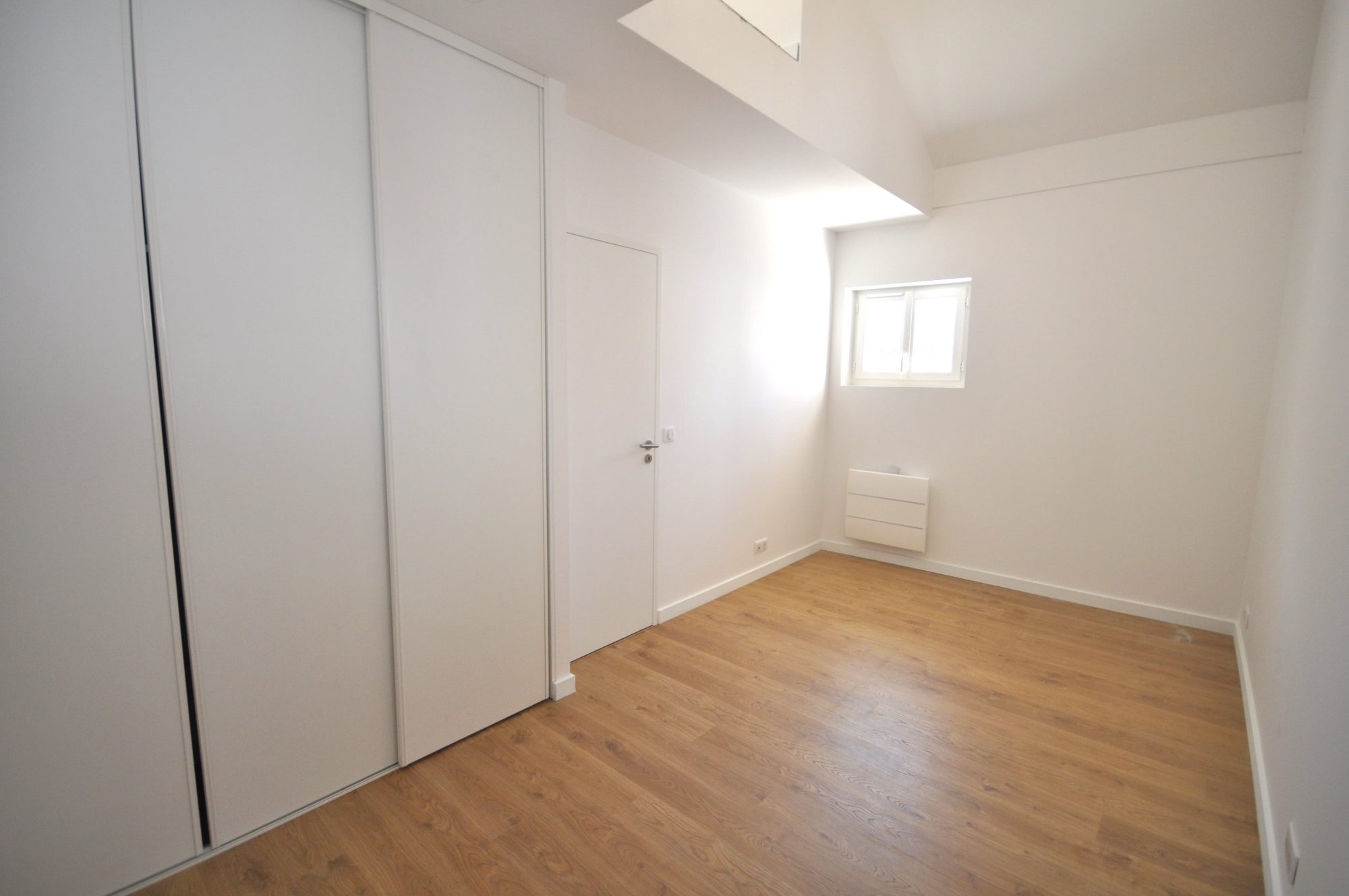 APPARTEMENT T3  RÉNOVÉ